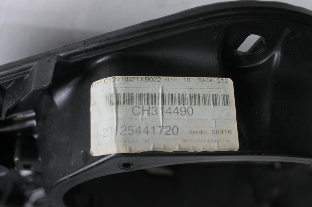 View Auto part Left Front Window Reg/Motor Chrysler 300c 2012