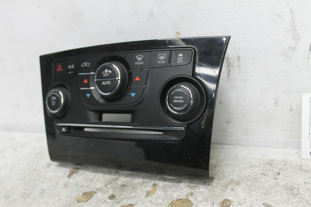 2012 Chrysler 300c Heater/Ac Controls View Auto part Heater/Ac Controls Chrysler 300c 2012