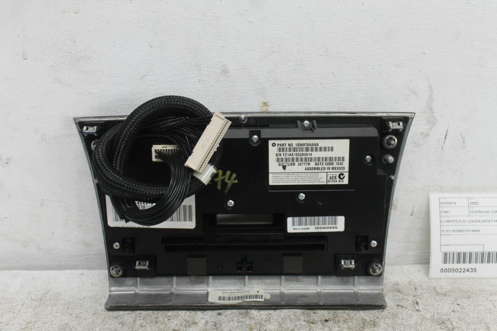 2012 Chrysler 300c Heater/Ac Controls View Auto part Heater/Ac Controls Chrysler 300c 2012