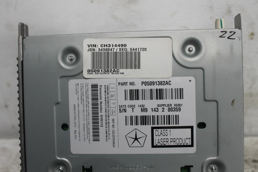 View Auto part Radio/Cd/Dvd/Sat/Tv Chrysler 300c 2012