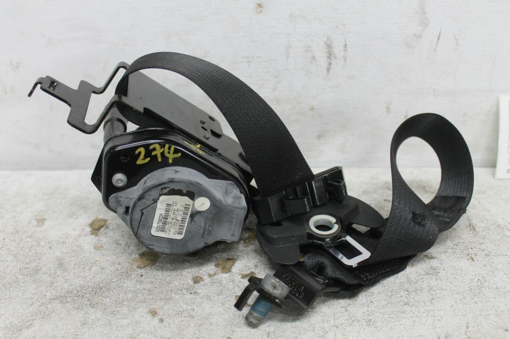 View Auto part Seatbelt/Stalk Chrysler 300c 2012