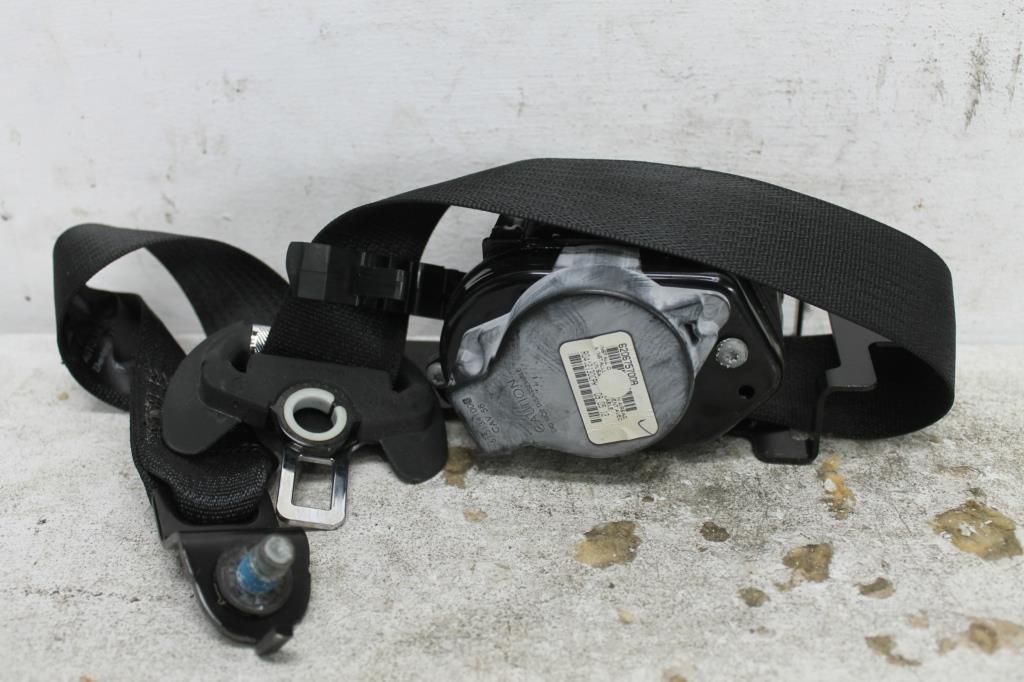 2012 Chrysler 300c Seatbelt/Stalk View Auto part Seatbelt/Stalk Chrysler 300c 2012