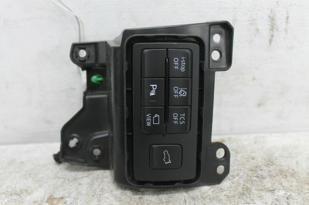 View Auto part Misc Switch/Relay Mazda Cx5 2019