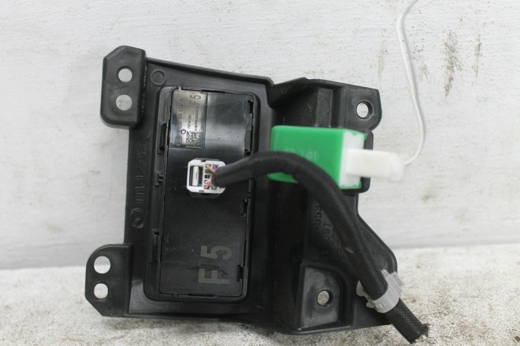 View Auto part Misc Switch/Relay Mazda Cx5 2019
