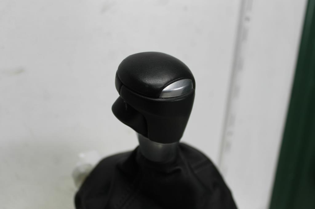 View Auto part Gear Stick/Shifter Mazda Cx5 2019