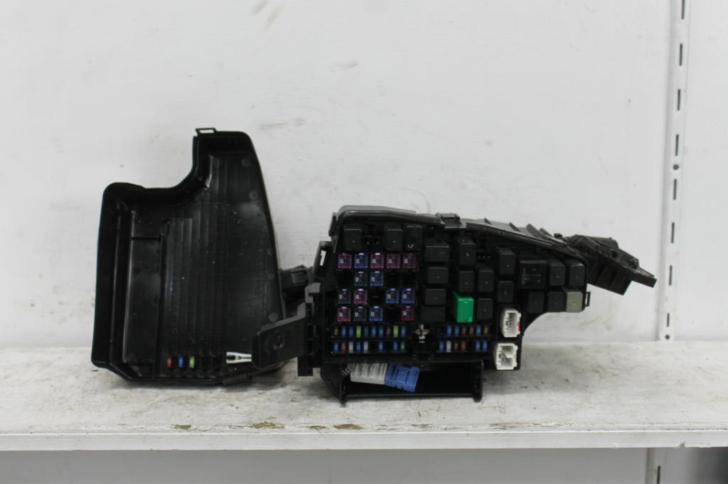 View Auto part Fuse Box Mazda Cx5 2019