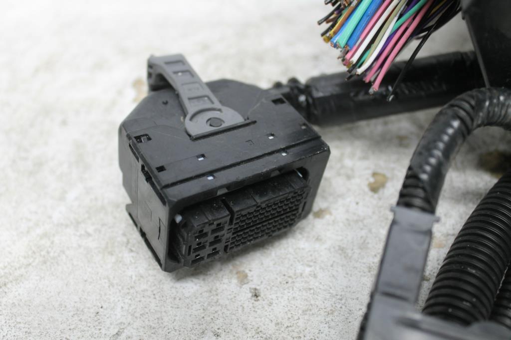 View Auto part Fuse Box Mazda Cx5 2019