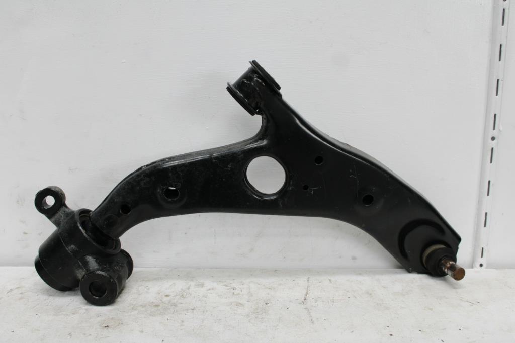 View Auto part Right Front Lower Control Arm Mazda Cx5 2019
