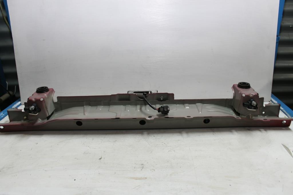 View Auto part Radiator Support Mitsubishi Outlander 2014
