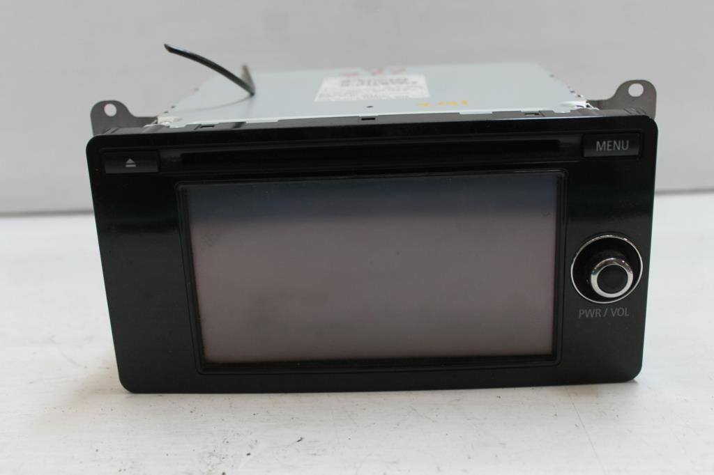 View Auto part Radio/Cd/Dvd/Sat/Tv Mitsubishi Outlander 2014