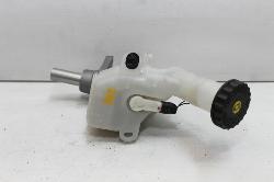 View Auto part Master Cylinder Mitsubishi Outlander 2014