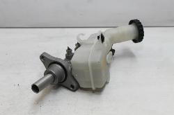 View Auto part Master Cylinder Mitsubishi Outlander 2014
