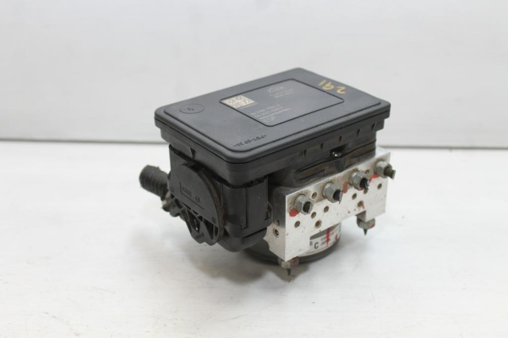 View Auto part Abs Pump/Modulator Mitsubishi Outlander 2014