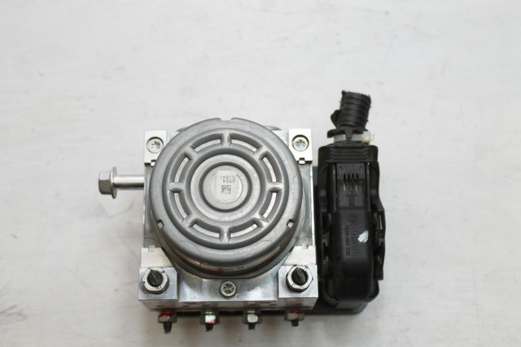 View Auto part Abs Pump/Modulator Mitsubishi Outlander 2014