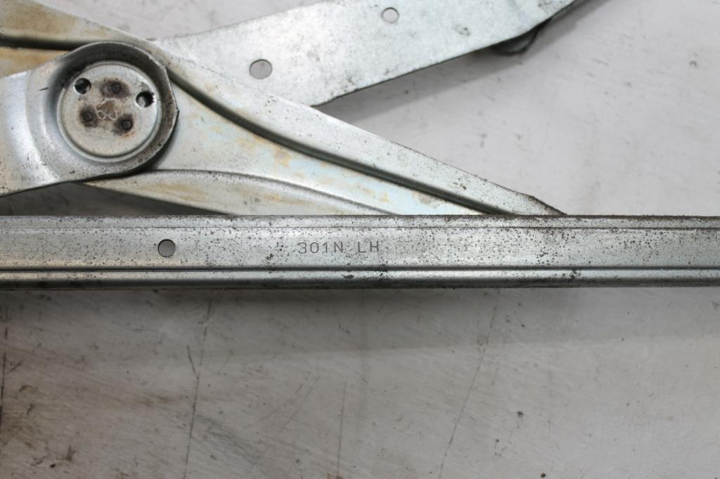 2009 Toyota Camry Left Front Window Reg/Motor View Auto part Left Front Window Reg/Motor Toyota Camry 2009