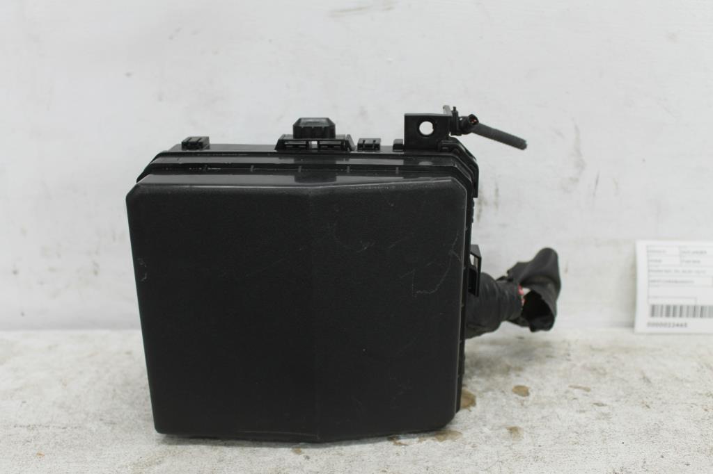 View Auto part Fuse Box Mitsubishi Outlander 2010