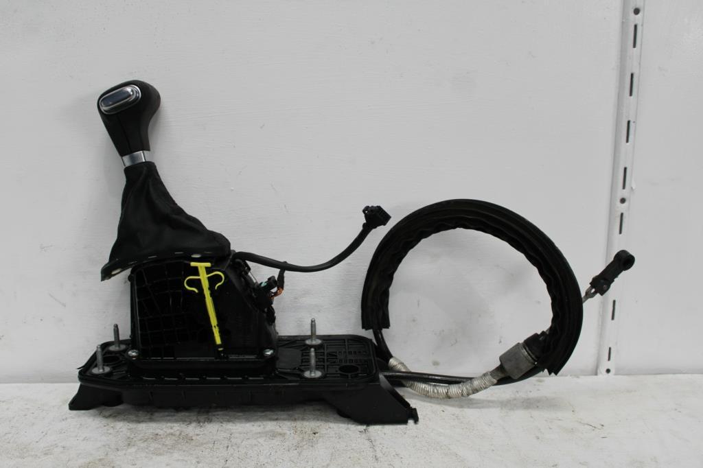 View Auto part Gear Stick/Shifter Volkswagen Golf 2010