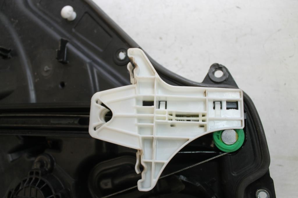 View Auto part Left Rear Wnd Reg/Motor Volkswagen Golf 2010