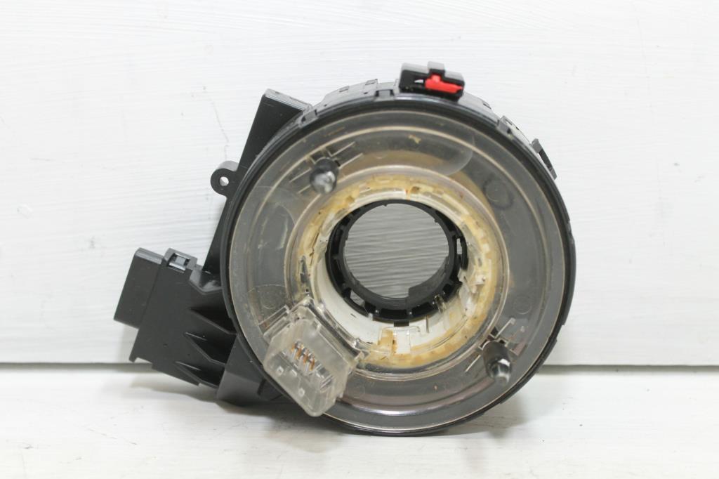 2010 Volkswagen Golf Airbag Module/Sensor View Auto part Airbag Module/Sensor Volkswagen Golf 2010