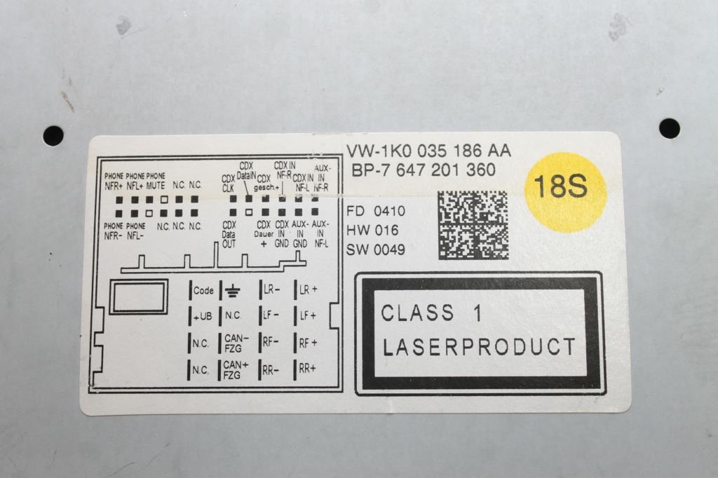 View Auto part Radio/Cd/Dvd/Sat/Tv Volkswagen Golf 2010