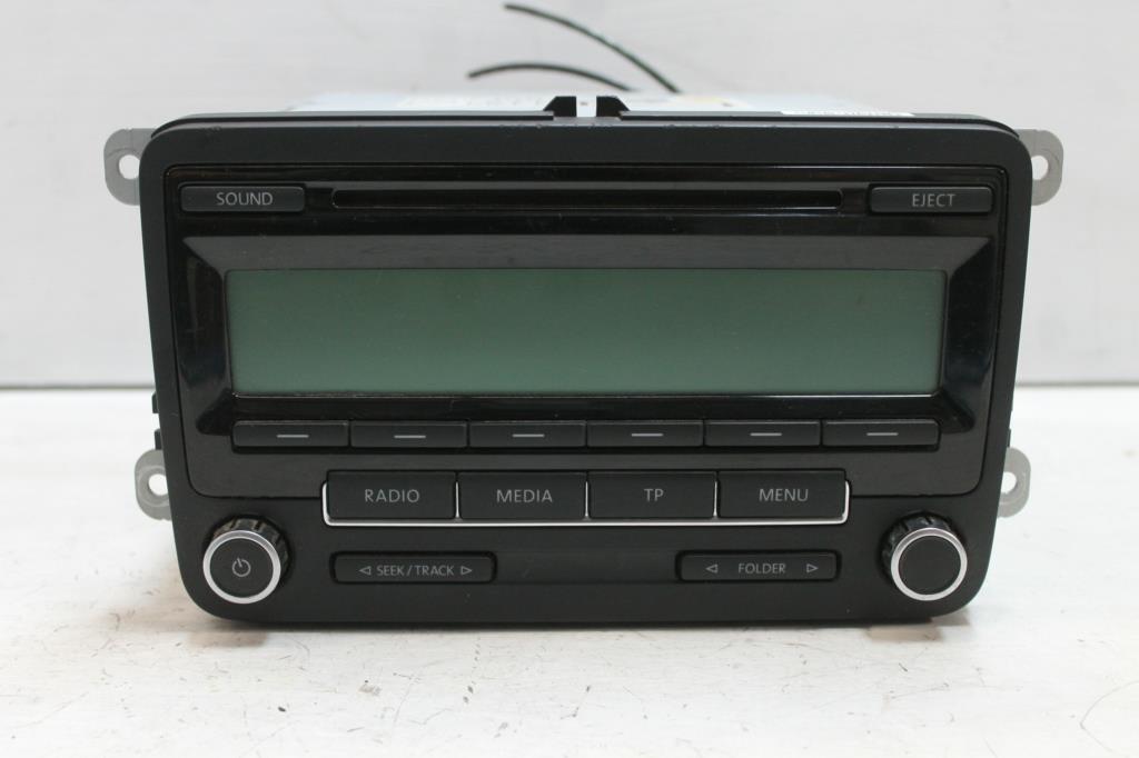 View Auto part Radio/Cd/Dvd/Sat/Tv Volkswagen Golf 2010