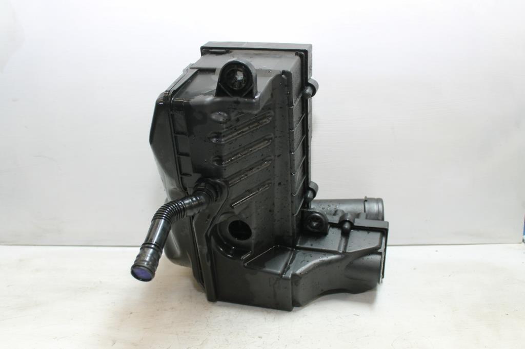 View Auto part Air Cleaner/Box Volkswagen Golf 2010