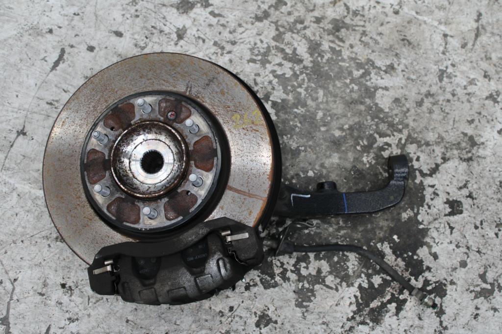 View Auto part Left Front Hub Assembly Great Wall Cannon Ute 2022