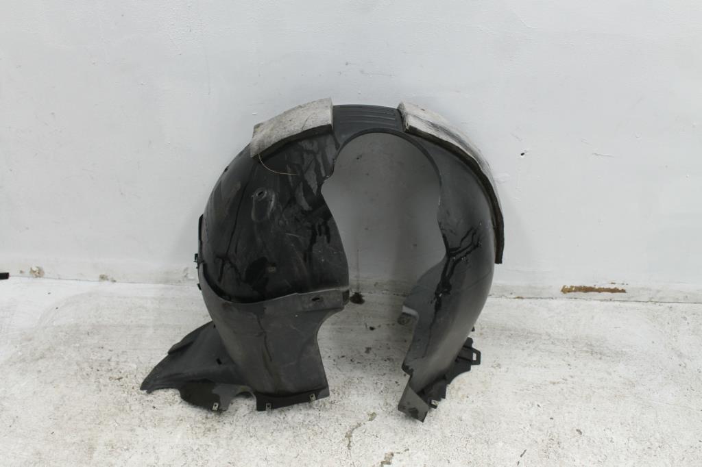 View Auto part Right Guard Liner Volkswagen Golf 2013