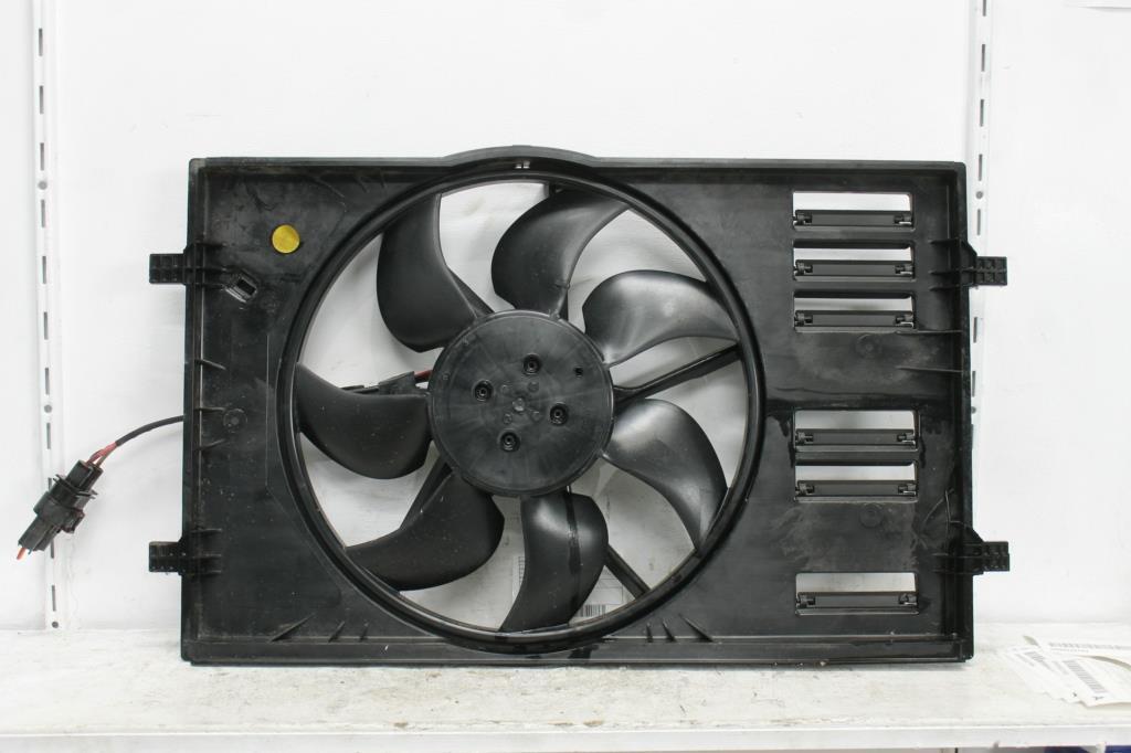 View Auto part Fan Volkswagen Golf 2013