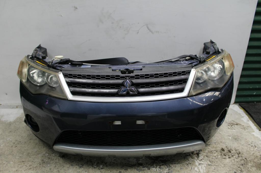 2006 Mitsubishi Outlander A/C Condenser View Auto part A/C Condenser Mitsubishi Outlander 2006