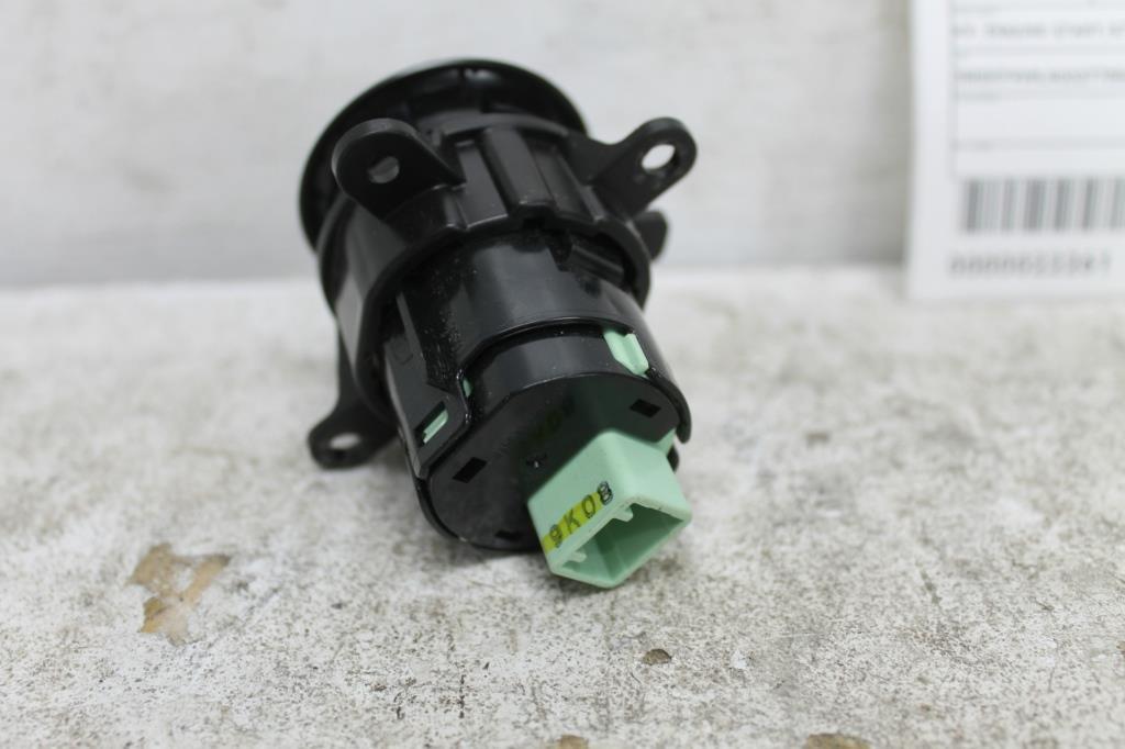 View Auto part Misc Switch/Relay Mazda Cx5 2019