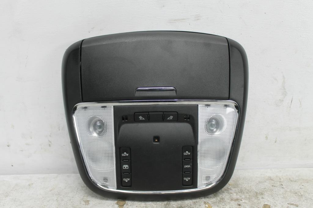 View Auto part Courtesy Light Chrysler 300c 2012