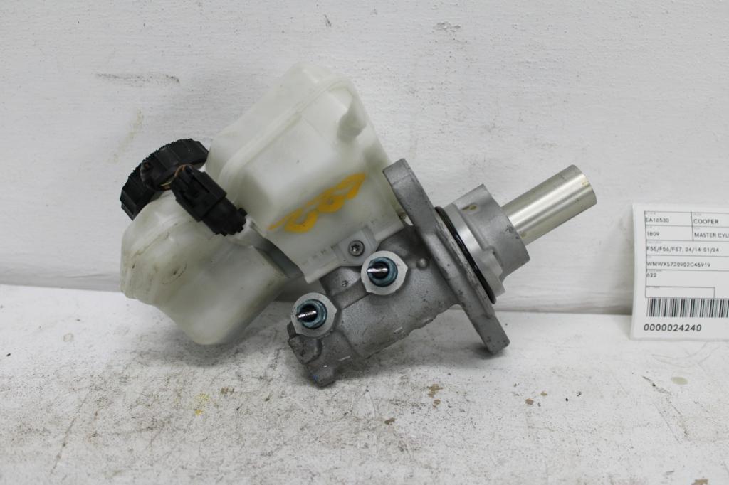 View Auto part Master Cylinder Mini Cooper 2015