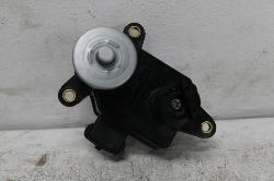 View Auto part Manifold Hyundai Staria 2024
