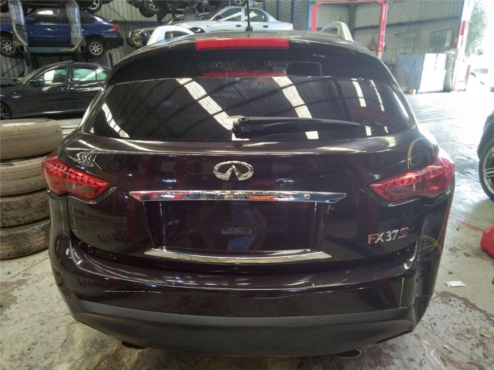2013 Infiniti Fx A/C Condenser View Auto part A/C Condenser Infiniti Fx 2013