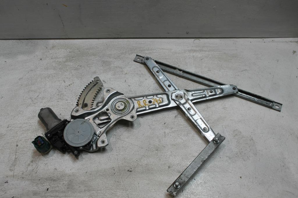 View Auto part Right Rear Wnd Reg/Motor Nissan Xtrail 2015