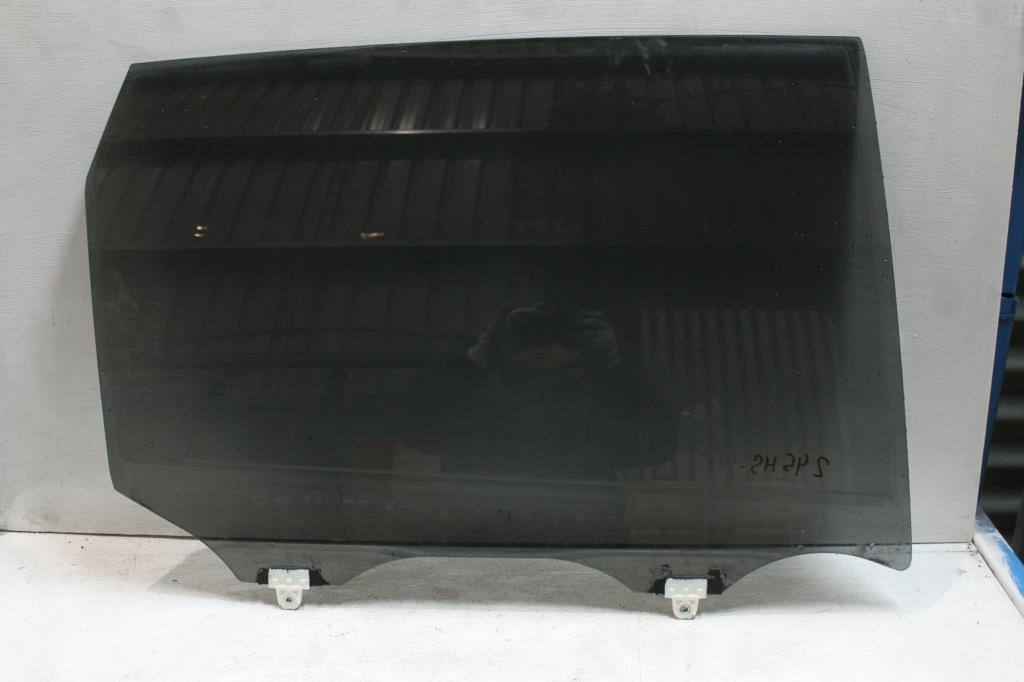 View Auto part Right Rear Door Window Nissan Xtrail 2015
