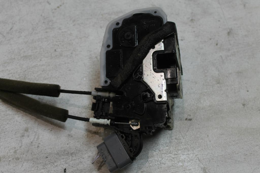 View Auto part Door/Boot/Gate Lock Nissan Xtrail 2015