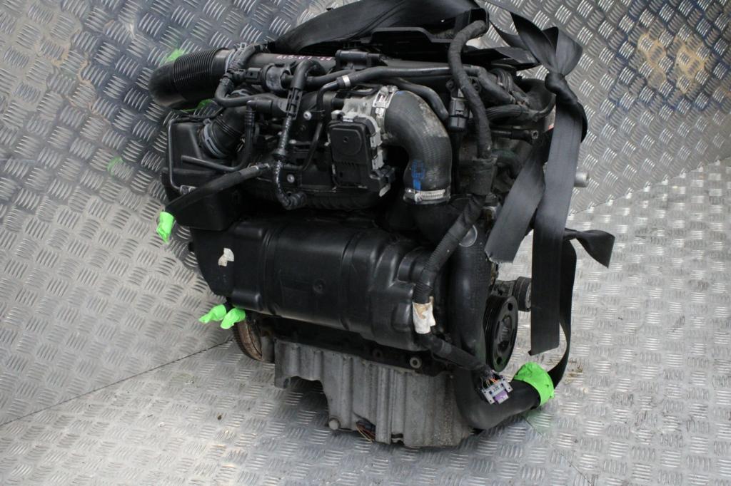 View Auto part Engine Volkswagen Golf 2012