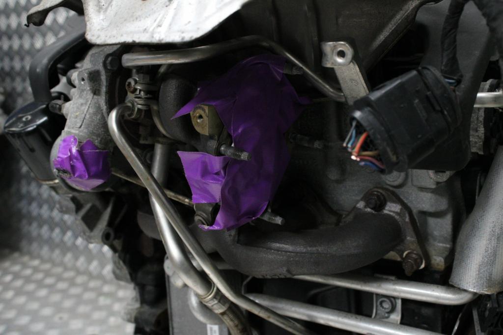 View Auto part Engine Volkswagen Golf 2012