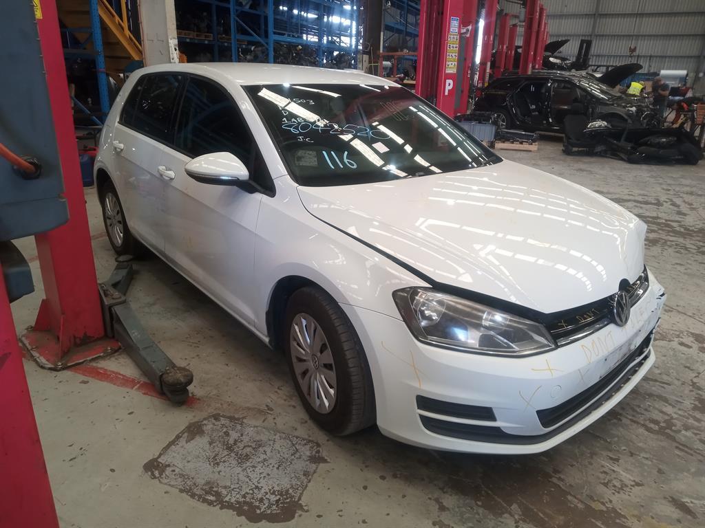 View Auto part Airbag Module/Sensor Volkswagen Golf 2013